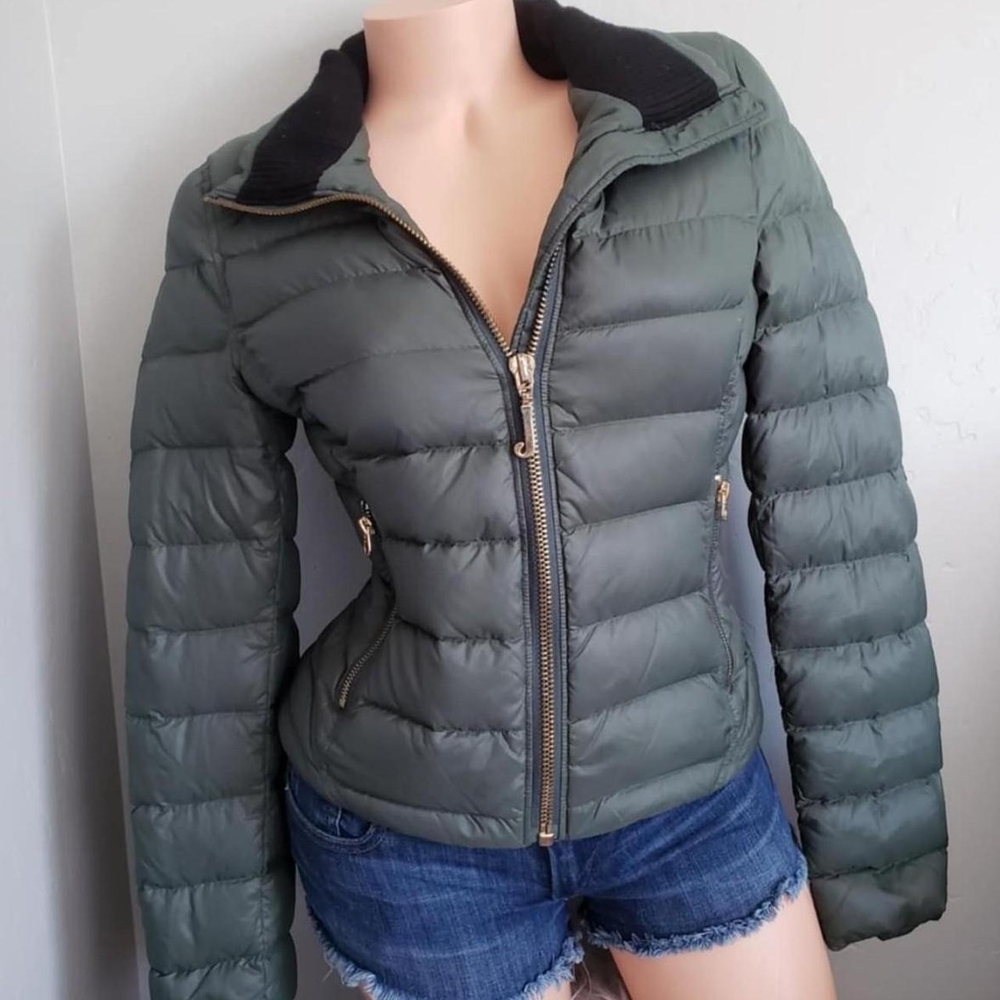 Women's Green Puffer Jacket